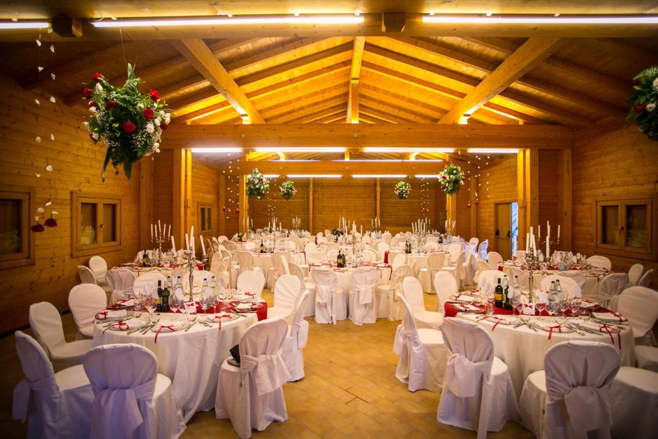 Вилла Castello Di Pupaggi Sellano Экстерьер фото